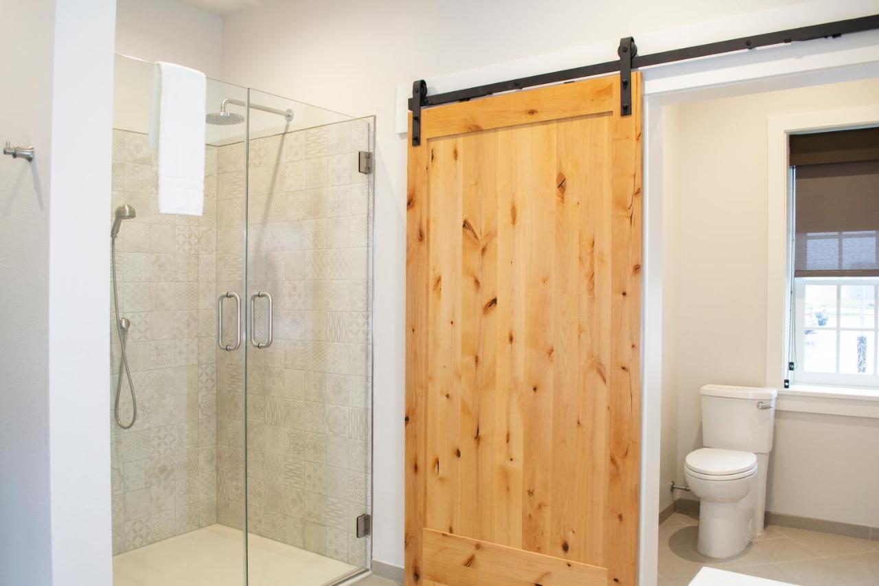 Hotel Millwright Amana Ngoại thất bức ảnh
